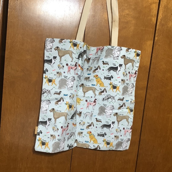 MILLY GREEN- Canvas Bag with Snap. Lots of Doggies 😍 Designed in Britain 🇬🇧 - Picture 7 of 13